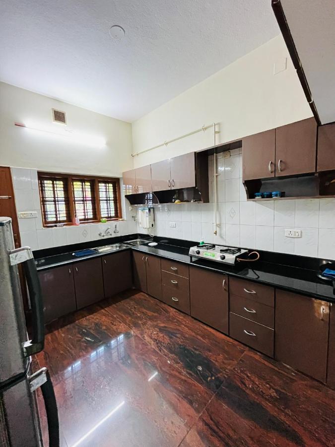 Spacious 3-Bedroom Private Villa In Mangalore - Ideal Getaway For Family And Friends Екстер'єр фото