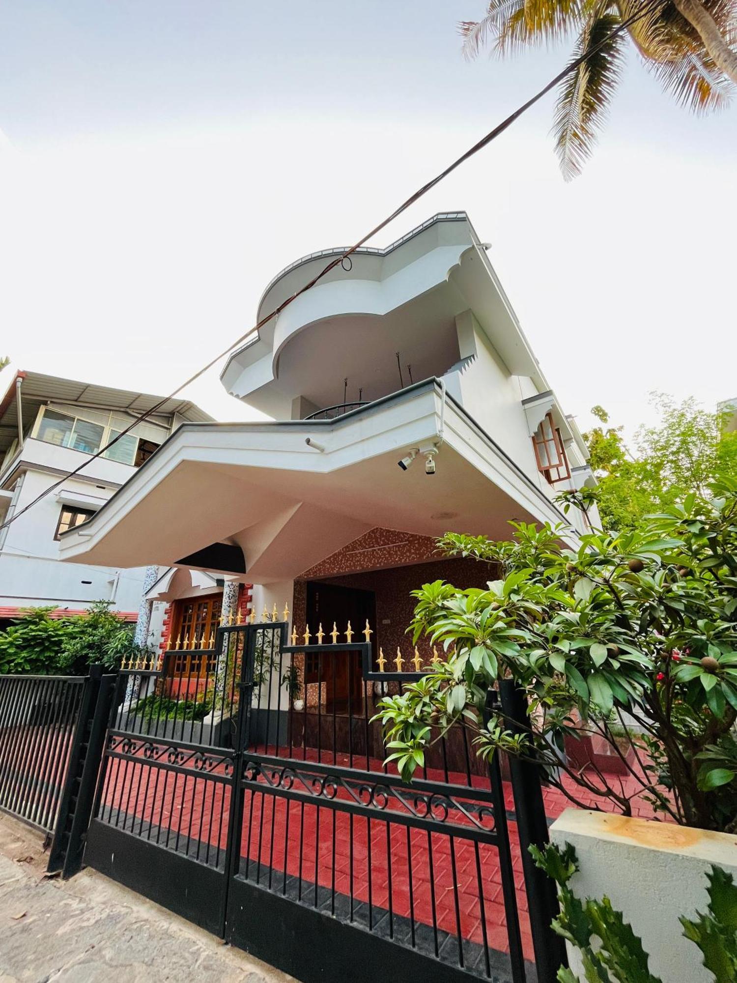 Spacious 3-Bedroom Private Villa In Mangalore - Ideal Getaway For Family And Friends Екстер'єр фото