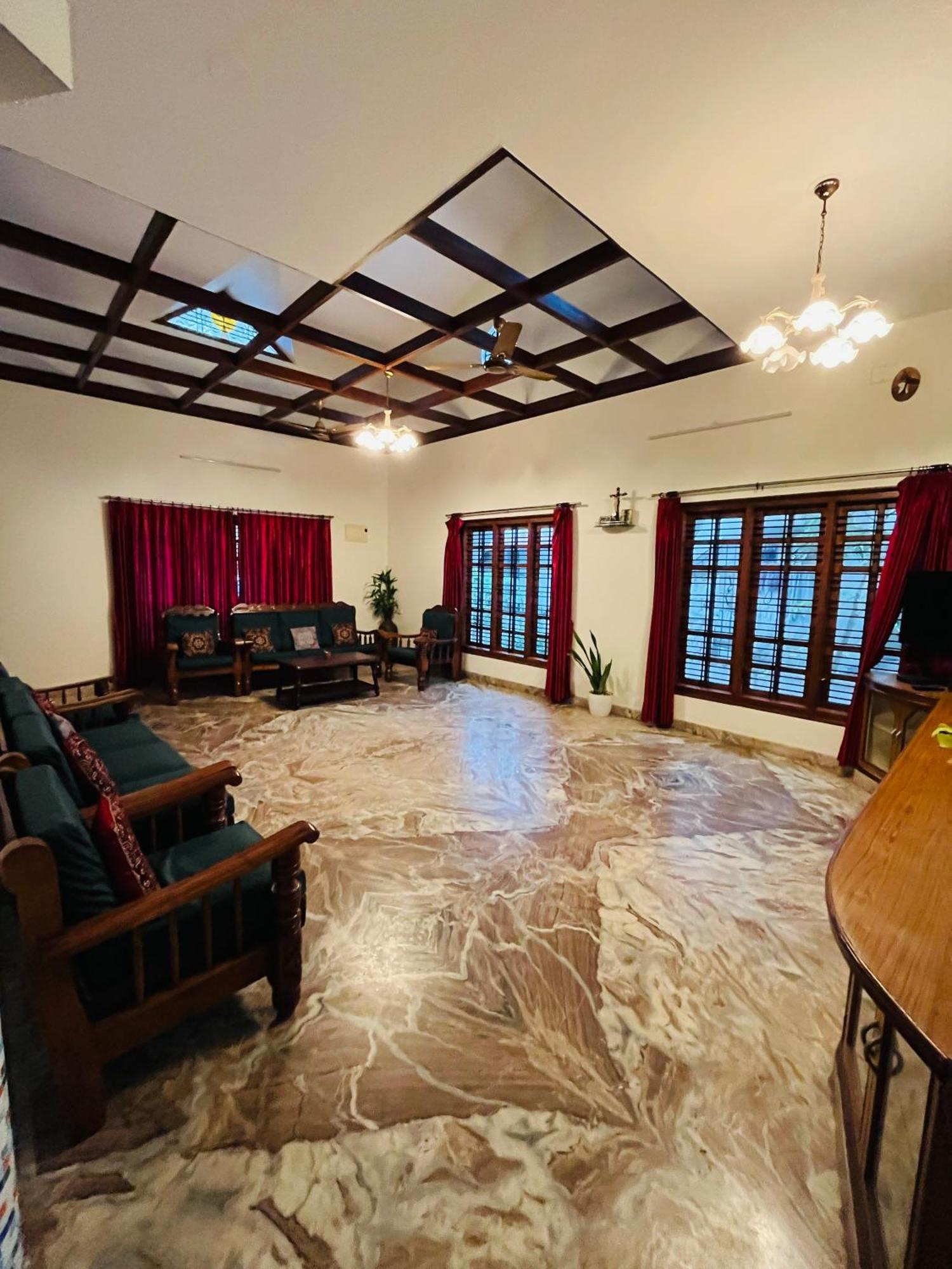 Spacious 3-Bedroom Private Villa In Mangalore - Ideal Getaway For Family And Friends Екстер'єр фото