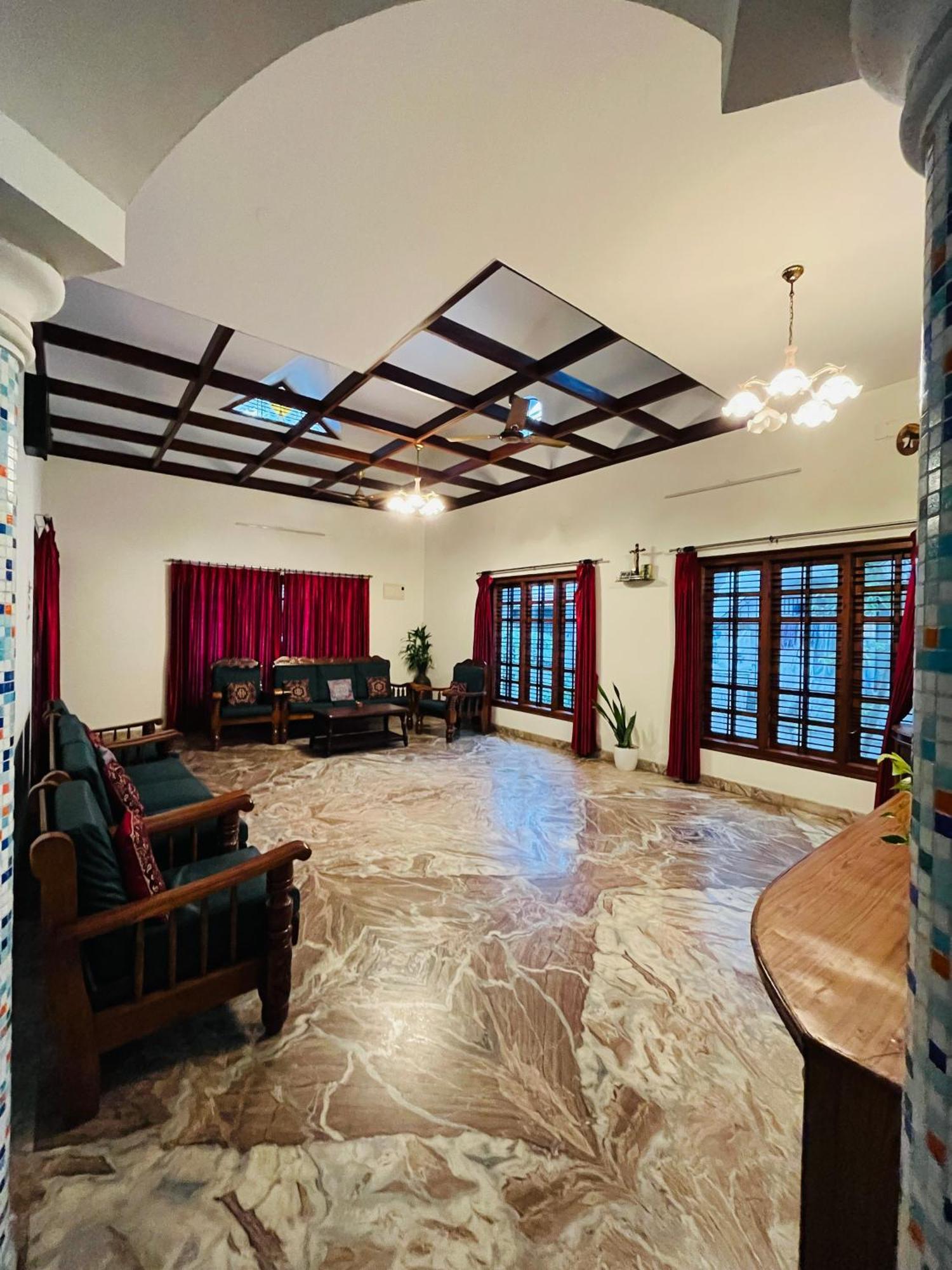Spacious 3-Bedroom Private Villa In Mangalore - Ideal Getaway For Family And Friends Екстер'єр фото