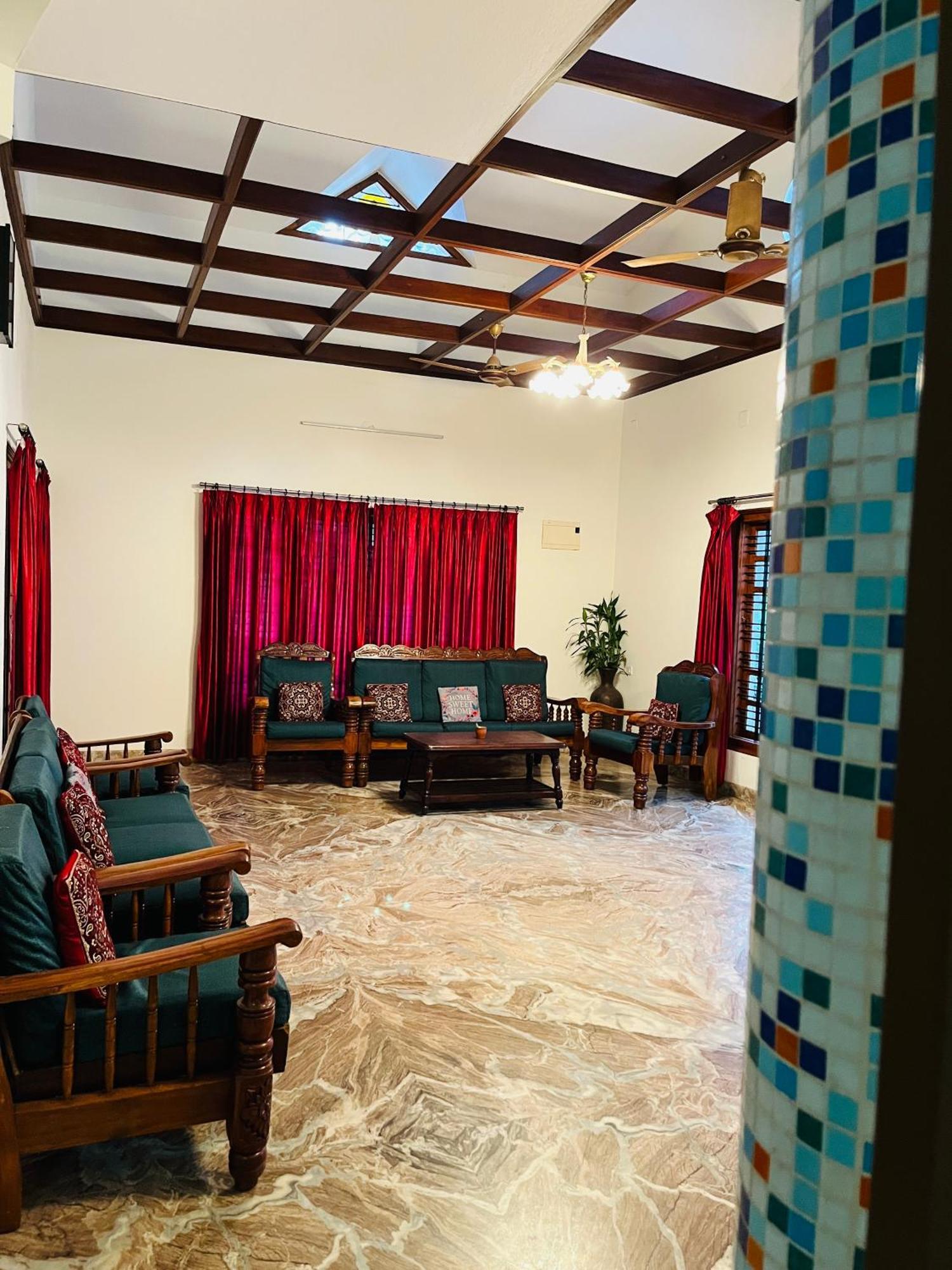 Spacious 3-Bedroom Private Villa In Mangalore - Ideal Getaway For Family And Friends Екстер'єр фото